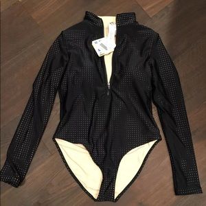 ❌SOLD❌Fabletics Valentina Rashguard